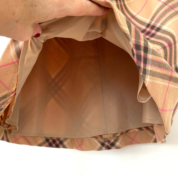 Lands End A-line skirt with wide waistband, wool blend plaid pattern, lined - Picture 8 of 11